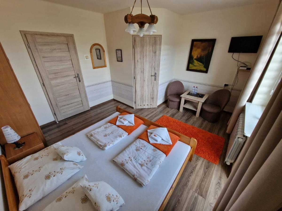 Irena Bed & Breakfast Korbielow Exterior photo