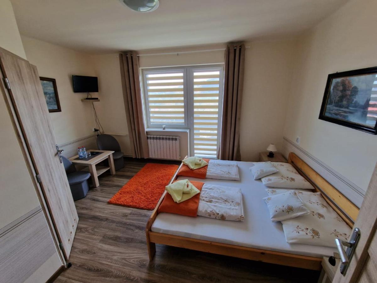 Irena Bed & Breakfast Korbielow Exterior photo
