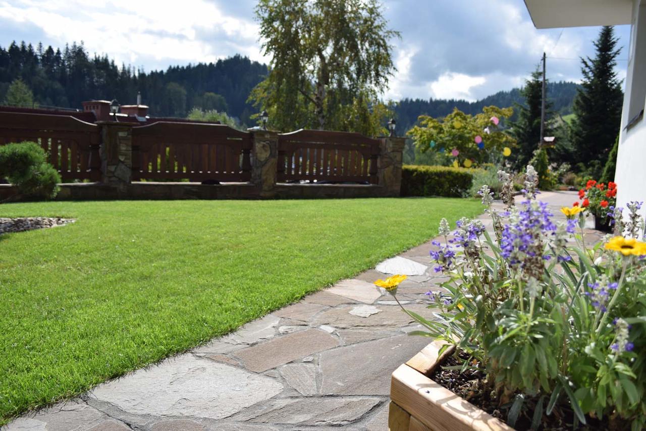 Irena Bed & Breakfast Korbielow Exterior photo